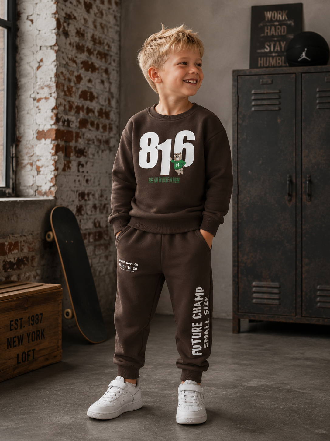 Joggingpak - bruin 816 beer
